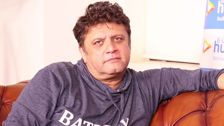 RAHUL DHOLAKIA SHOT RAEES WITH SHAH RUKH KHAN WHILE HIS MOTHER WAS IN ICU