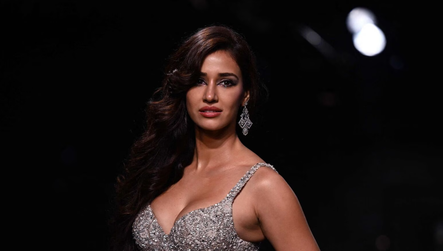Gunshots Outside Disha Patani’s Bareilly Home Leave Bollywood in Shock